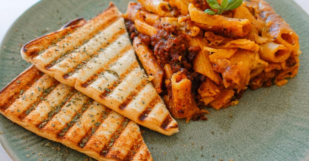 Cooking Easy Baked Ziti with Mozzarella Saved My Chaotic Weekend