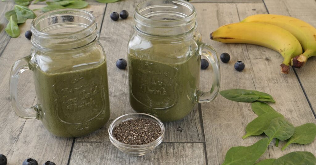 Easy energy: green smoothie with spinach, banana, and almond milk
