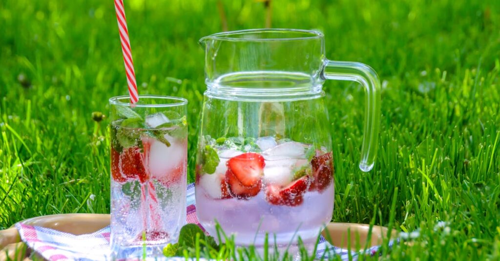 End Summer Meltdowns With Quick Homemade Strawberry Lemonade