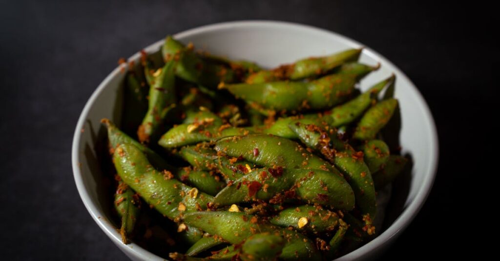 How edamame with sea salt and chili flakes stopped my late cravings