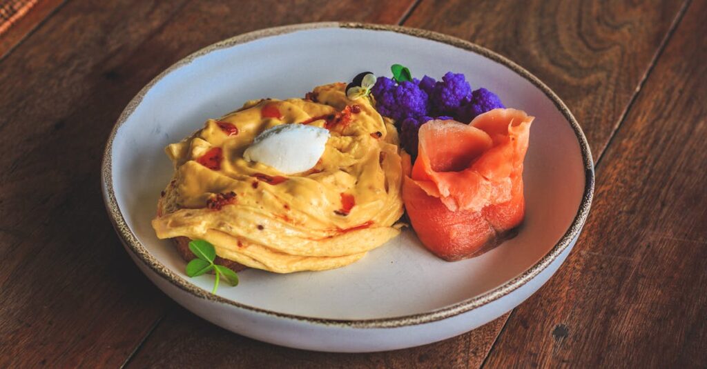 Perfect Smoked Salmon and Dill Scrambled Eggs for Busy Families Perfect Smoked Salmon and Dill Scrambled Eggs for Busy Families
