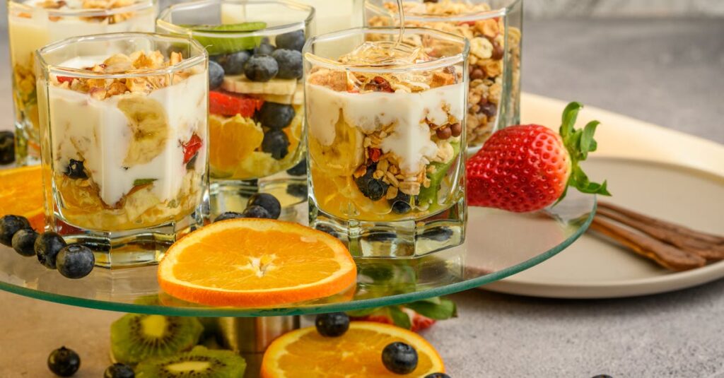 Easy Quick Berry Parfaits That Keep Granola Crunchy All Day